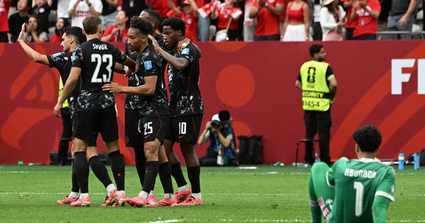 World Cup 2026: Canada hủy diệt Qatar 6-0 sau hai thẻ đỏ - hình ảnh - appxx88.vip
