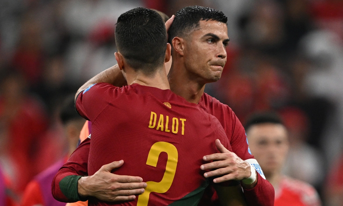 Diogo Dalot Bộc Bạch Về Ronaldo: Huyền Thoại Vẫn Run Rẩy Trước Trận Lớn - hình ảnh - appxx88.vip Diogo Dalot Bộc Bạch Về Ronaldo: Huyền Thoại Vẫn Run Rẩy Trước Trận Lớn - hình ảnh - appxx88.vip