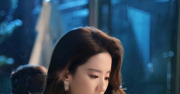 XX88 Baccarat và Cơn Sóng Ngầm Trong Showbiz: Lưu Diệc Phi – Lưu Thi Thi Vì Hợp Đồng Mỹ Phẩm? - hình ảnh - appxx88.vip XX88 Baccarat và Cơn Sóng Ngầm Trong Showbiz: Lưu Diệc Phi – Lưu Thi Thi Vì Hợp Đồng Mỹ Phẩm? - hình ảnh - appxx88.vip