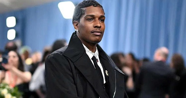 Vì sao hàng loạt người hâm mộ ‘cầu xin’ Rihanna chia tay bạn trai rapper? - hình ảnh - appxx88.vip Vì sao hàng loạt người hâm mộ ‘cầu xin’ Rihanna chia tay bạn trai rapper? - hình ảnh - appxx88.vip