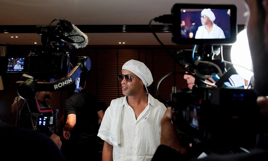 Ronaldinho trở lại sân cỏ ở tuổi 46: Huyền thoại Brazil ký hợp đồng với CLB Ravenna - hình ảnh - appxx88.vip
