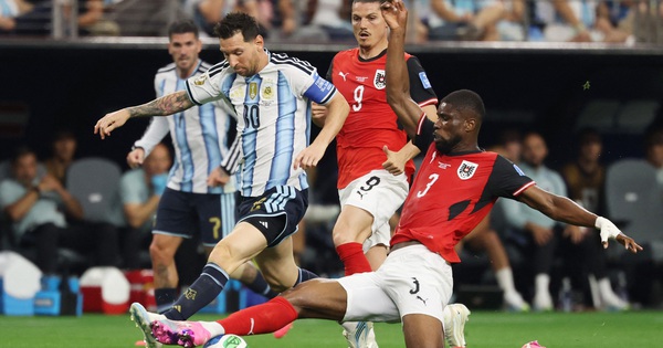 HLV Klopp ‘xin áo’ Mac Allister, ngưỡng mộ Messi: Câu nói khiến fan xúc động - hình ảnh - appxx88.vip