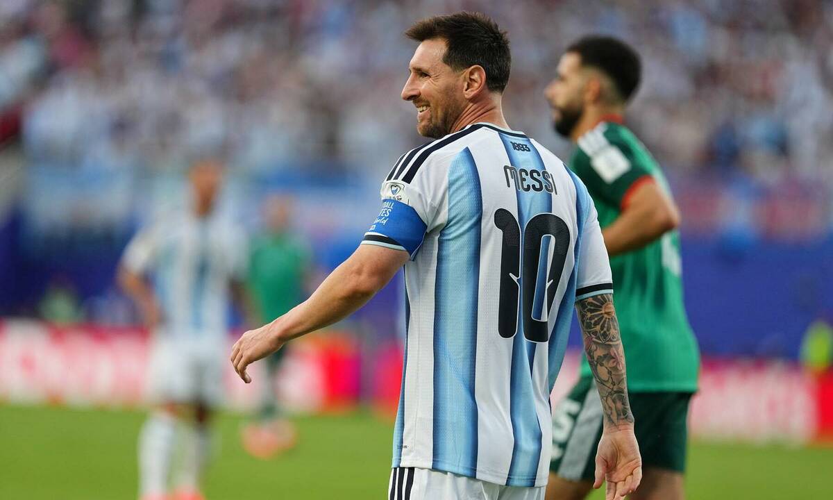 Thưởng tân thủ XX88 và bài học phân phối sức từ chiến thuật đi bộ của Messi - hình ảnh - appxx88.vip