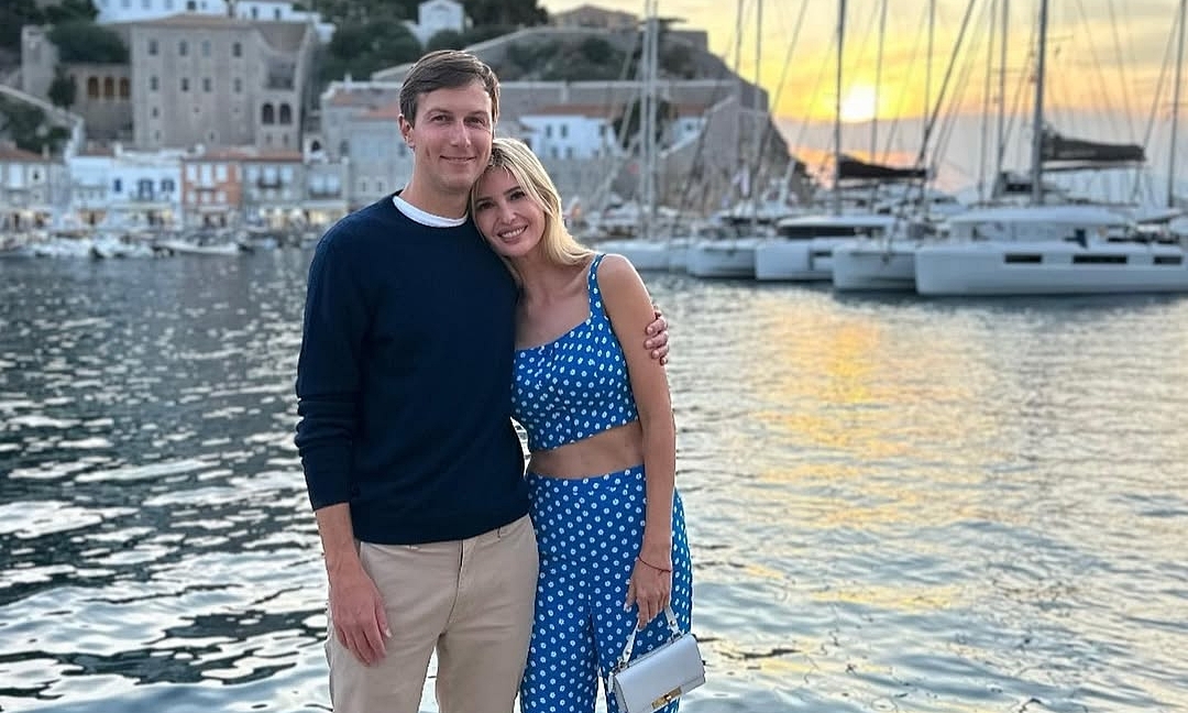 XX88 chính thức: Phong cách hè rực rỡ của Ivanka Trump truyền cảm hứng cho tín đồ thời trang Việt - hình ảnh - appxx88.vip