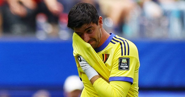 Courtois bật khóc khi chia tay World Cup theo kịch bản cay đắng nhất: góc nhìn mới cho người chơi Việt - hình ảnh - appxx88.vip Courtois bật khóc khi chia tay World Cup theo kịch bản cay đắng nhất: góc nhìn mới cho người chơi Việt - hình ảnh - appxx88.vip